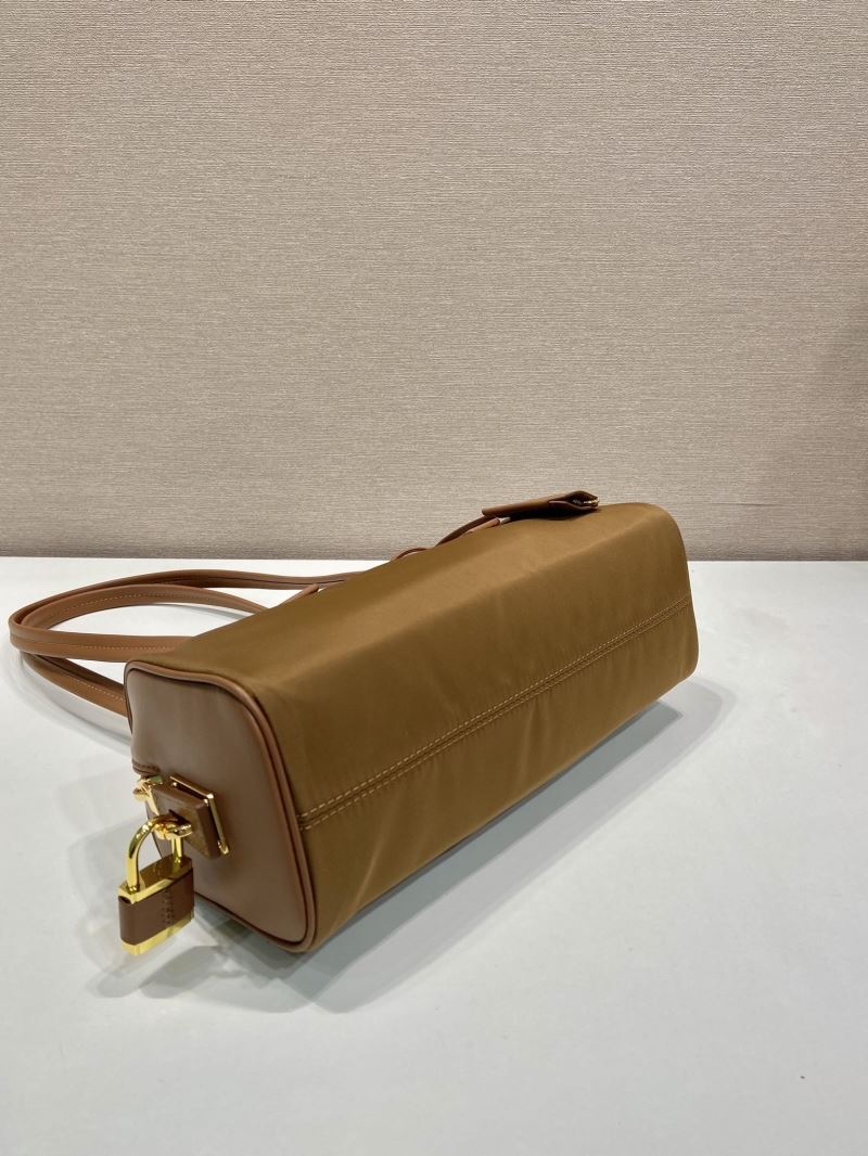 Pra*a top handle bags